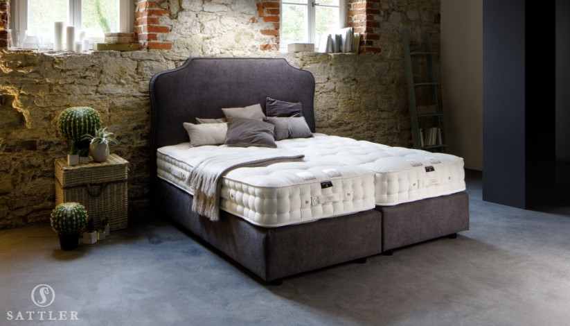 Boxspringbett „Elise“ 160x210 in Mine Grau-Silber