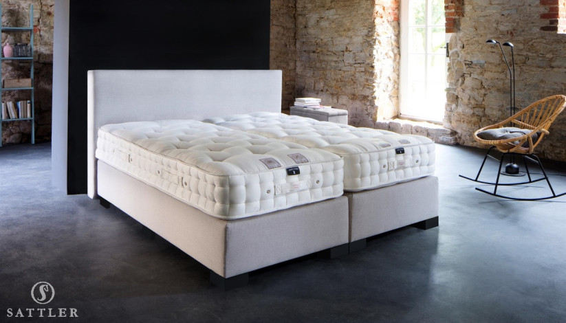 Boxspringbett „Tristan“ 200x200 in Board Hellgrau