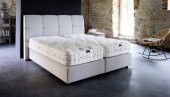 Luxus Boxspringbett „Carmen“ in Board Hellgrau