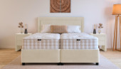 Luxus Boxspringbett Giulia in Mine Cream